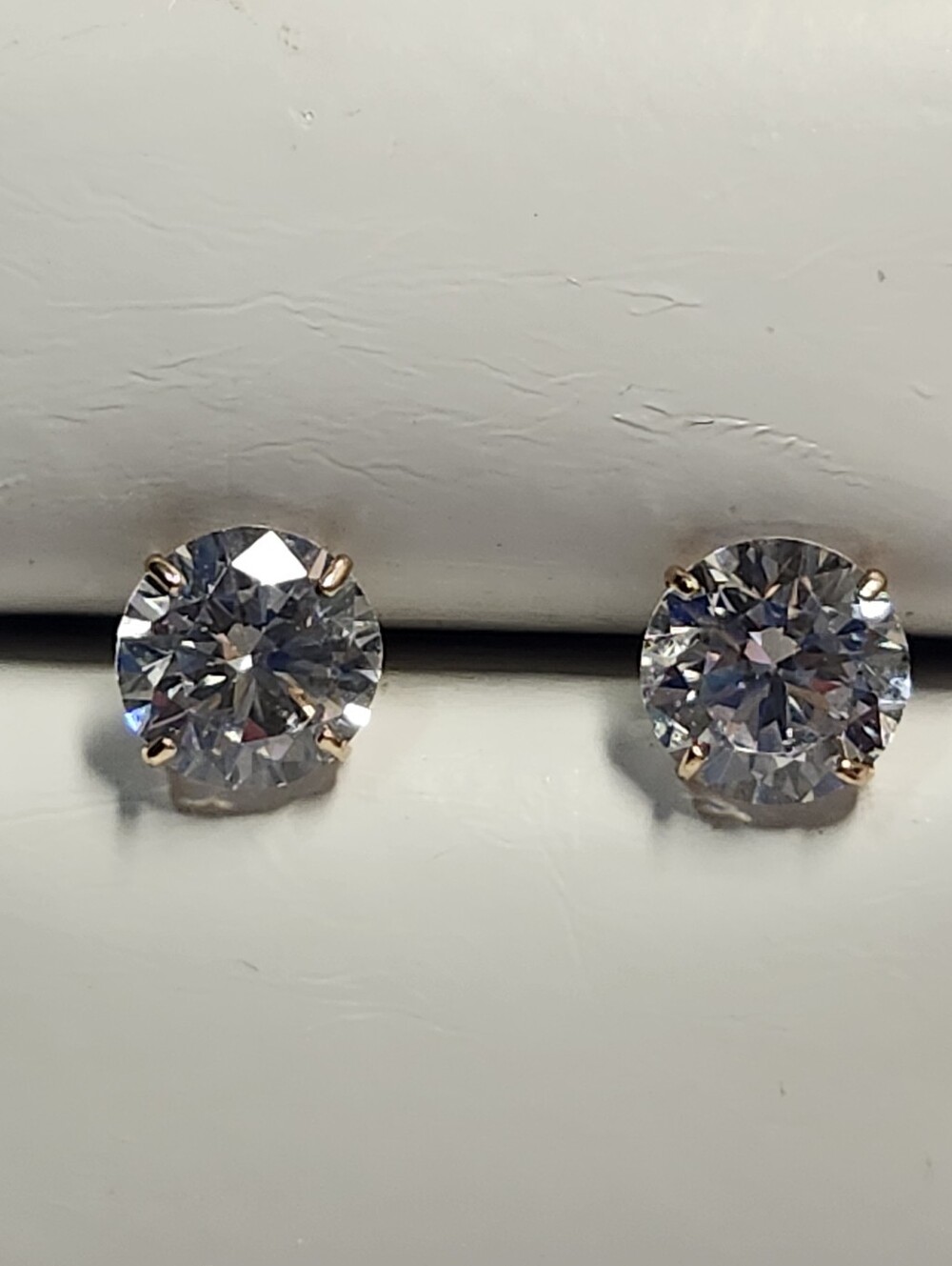 10K Solid Yellow Gold Stud Earrings